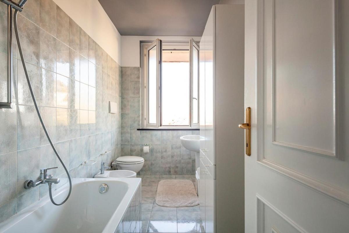 Apartment Between Mare, Monti & Gaslini Genua