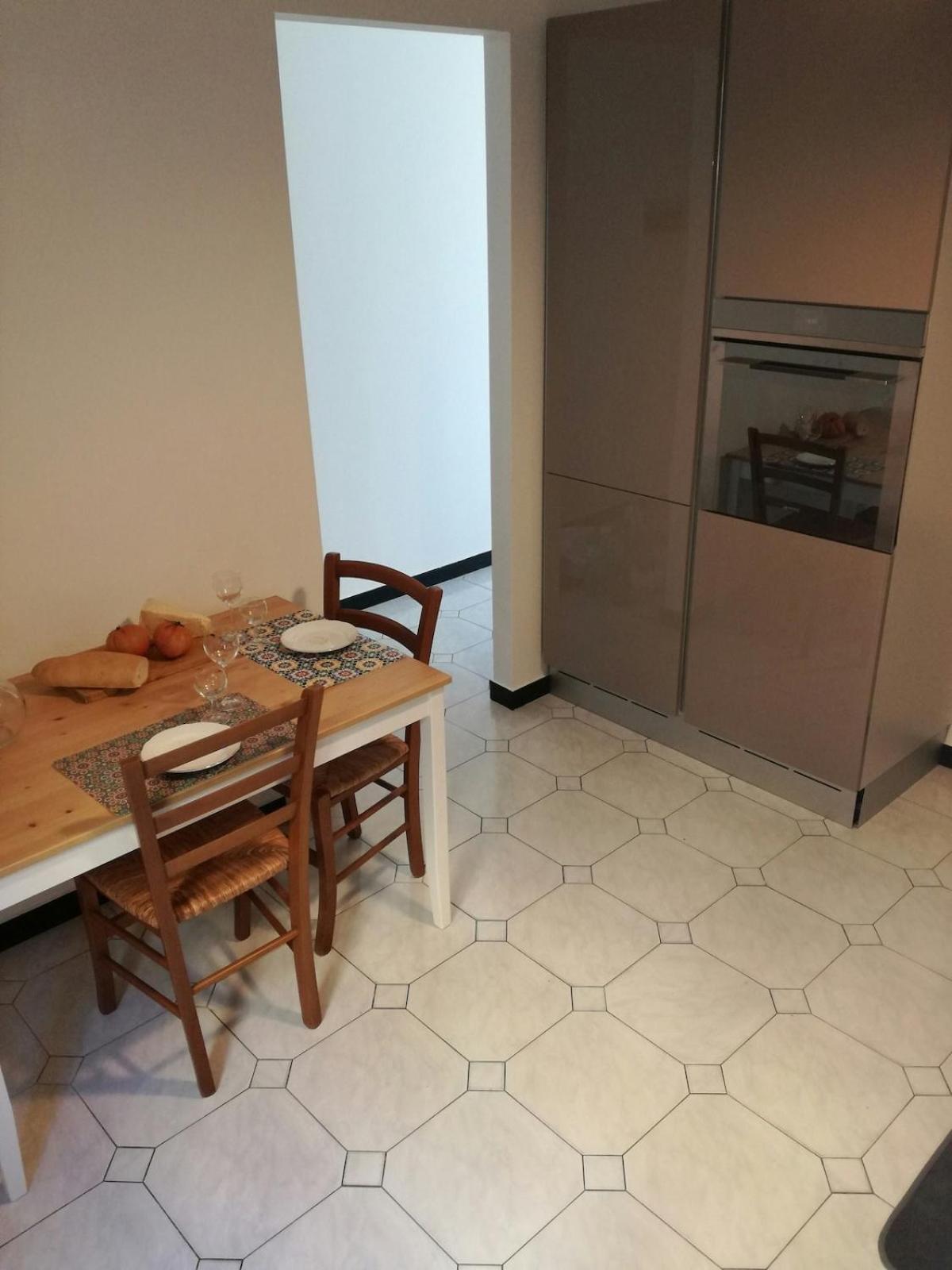 Between Mare, Monti & Gaslini Apartment